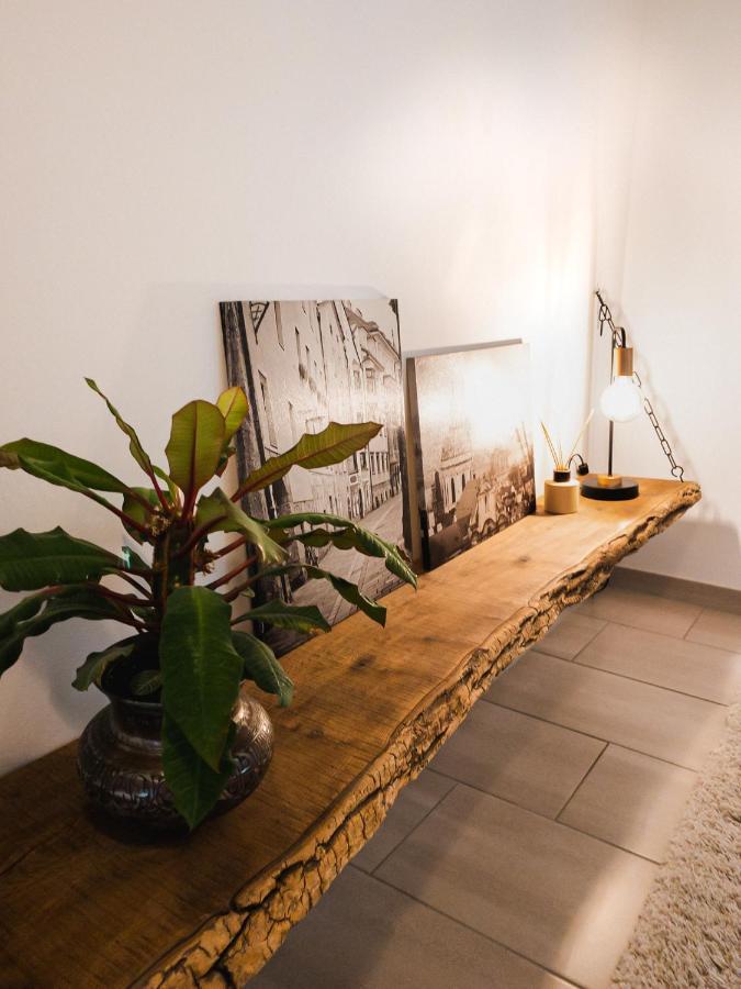 Exklusiv 72Qm Fewo Im Herzen Detmolds, Terrasse Und Kostenloser Parkplatz 外观 照片
